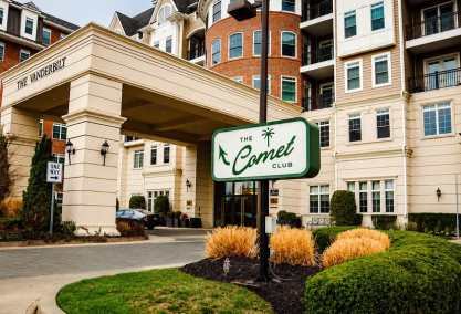 Long Island Blogger: The Comet Club