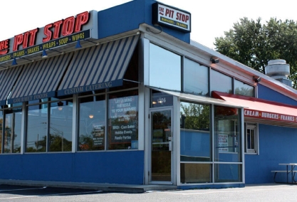 Long Island Blogger: The Pit Stop