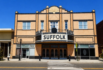 Long Island Blogger: The Suffolk Theater