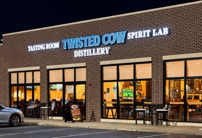 Long Island Blogger: Twisted Cow Distillery