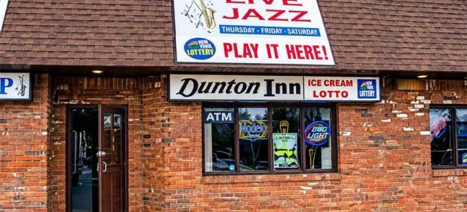 Long Island Blogger: Dunton Inn