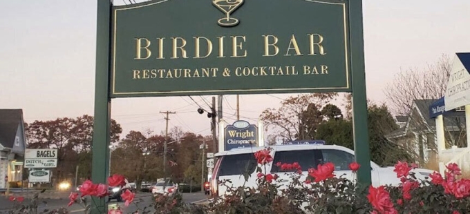 Long Island Blogger: Birdie Bar