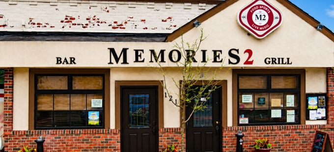 Long Island Blogger: Memories 2 Bar & Grill