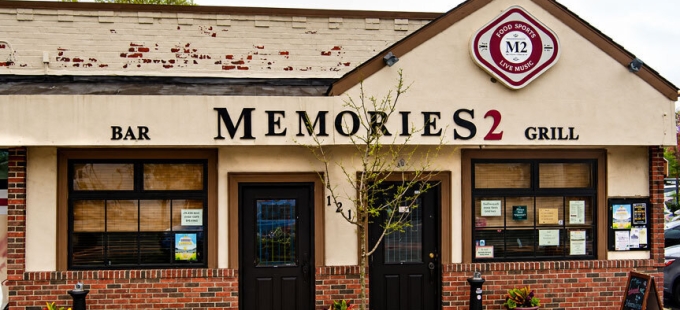 Long Island Blogger: Memories 2 Bar & Grill