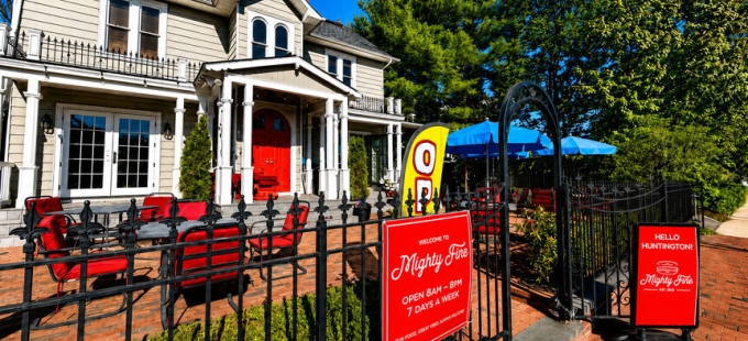 Long Island Blogger: Mighty Fine