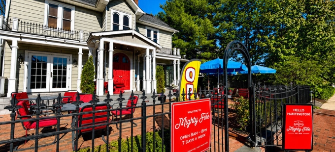Long Island Blogger: Mighty Fine
