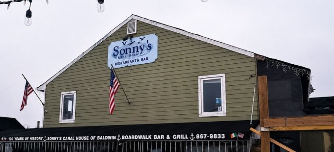 Long Island Blogger: Sonny's Canal House