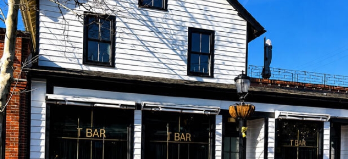 Long Island Blogger: T BAR Roslyn