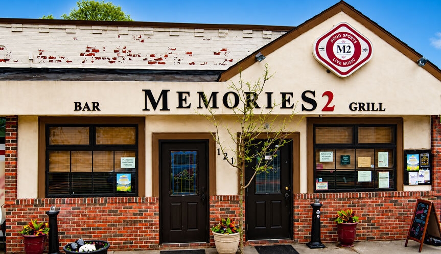 Long Island Blogger: Memories 2 Bar & Grill