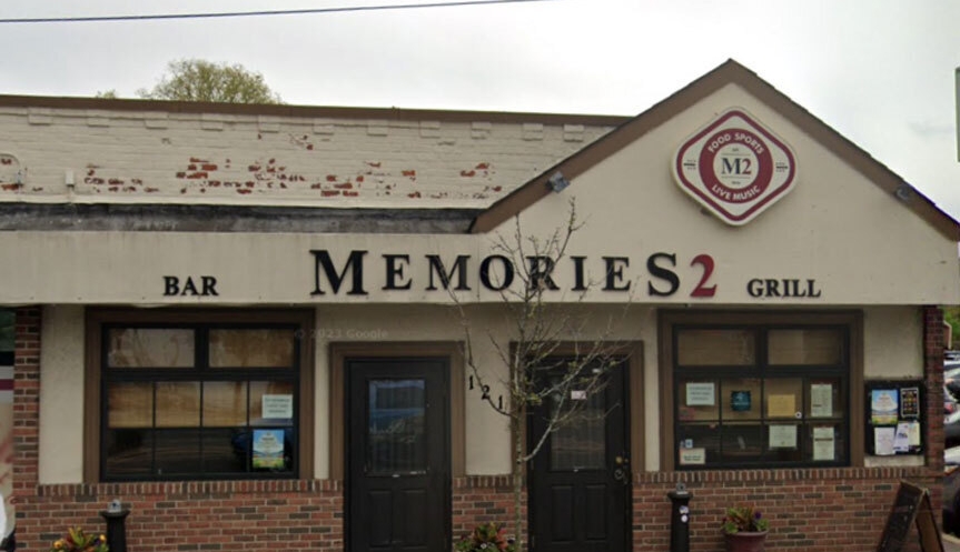 Long Island Blogger: Memories 2 Bar & Grill
