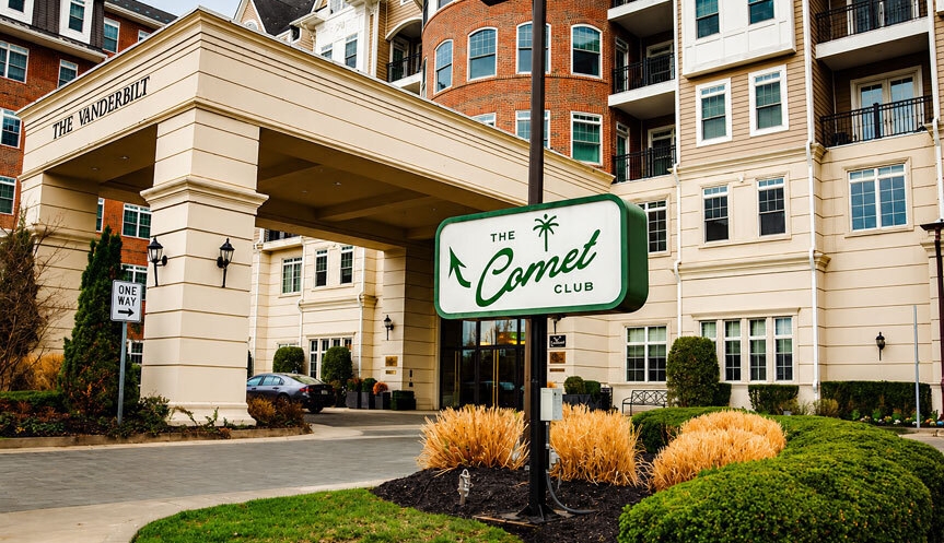 Long Island Blogger: The Comet Club