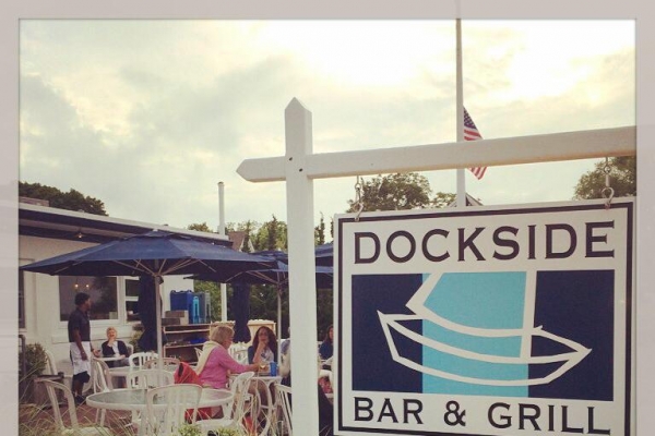 Dockside Bar & Grill
