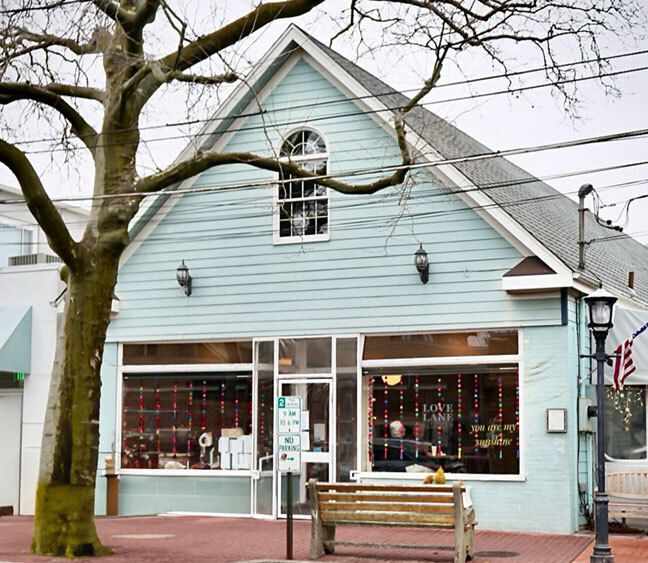 Long Island Blogger